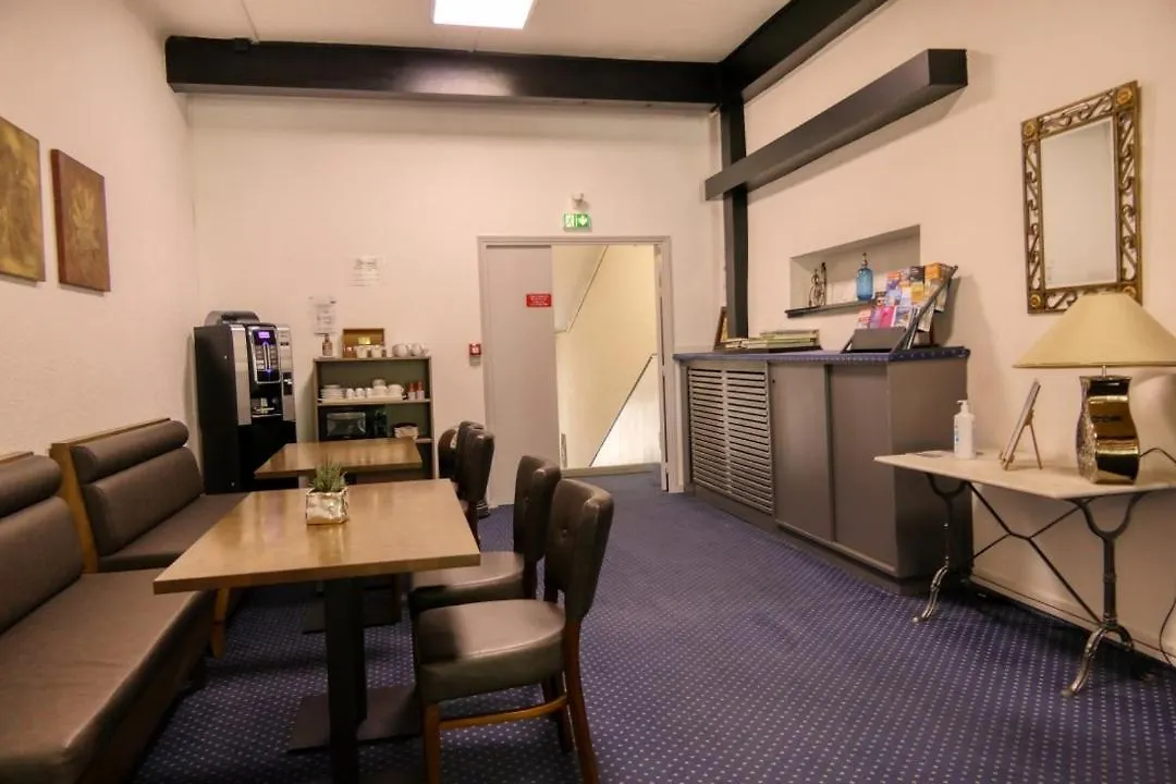 Hotel Univers Carpentras